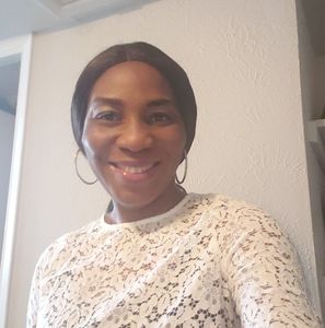 Meet your Posher, Abidemi